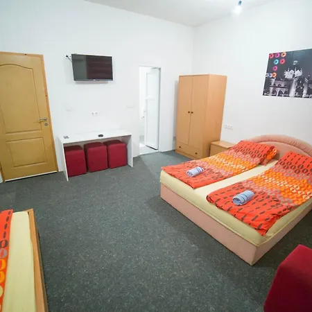 Orijent Hotel 4*