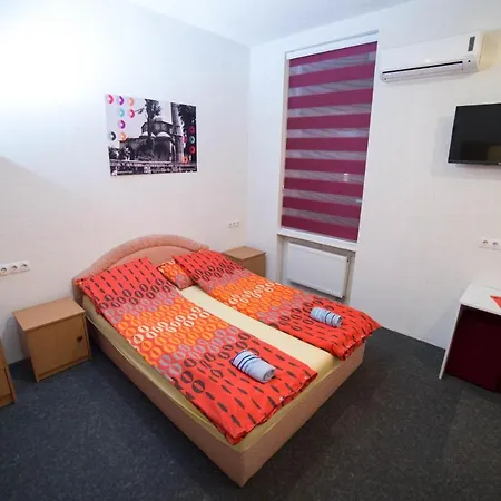 Hotel Orijent